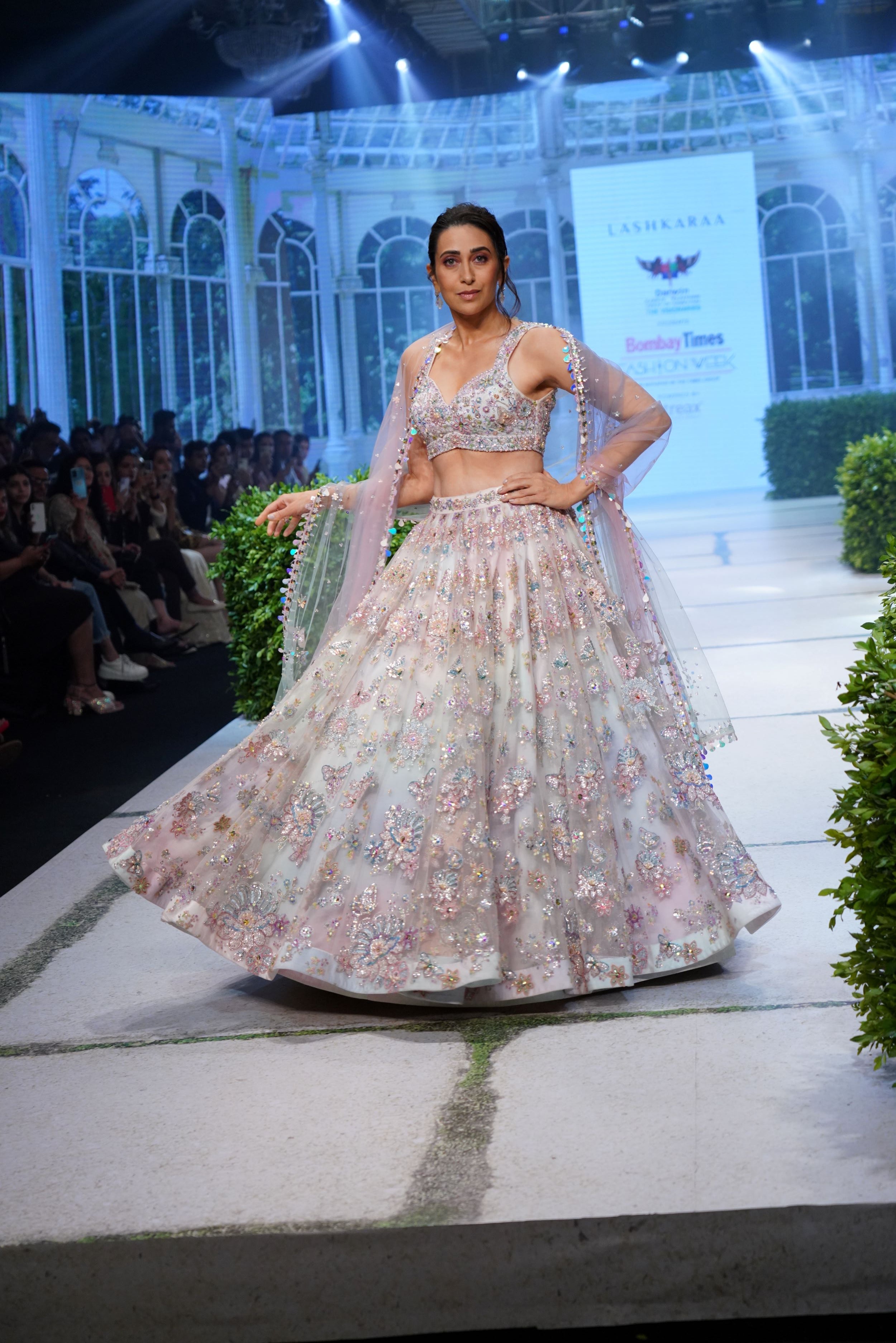 Luxury Designer Pure Silk Bridal Lehenga Choli For Women India USA UK –  Sunasa